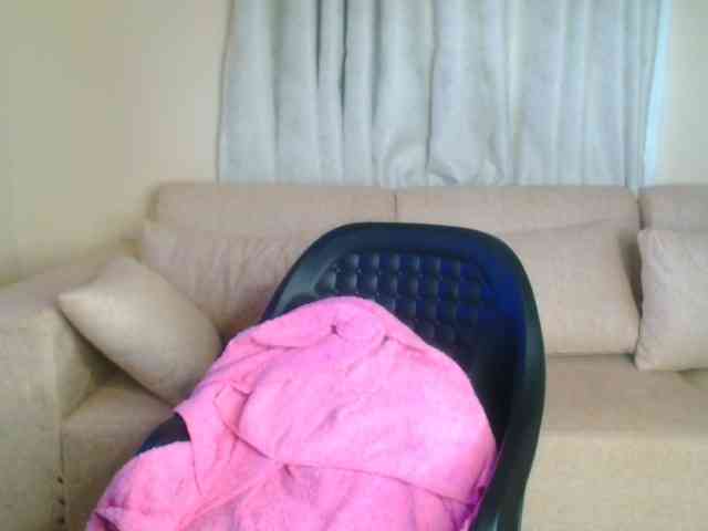 bustymelons69 webcam