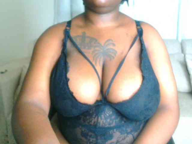 bustymelons69 webcam