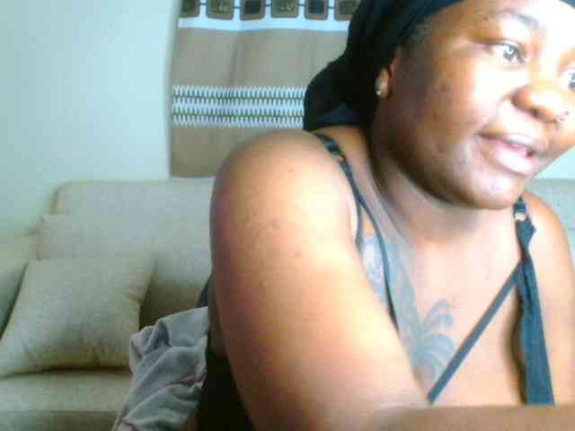 bustymelons69 webcam