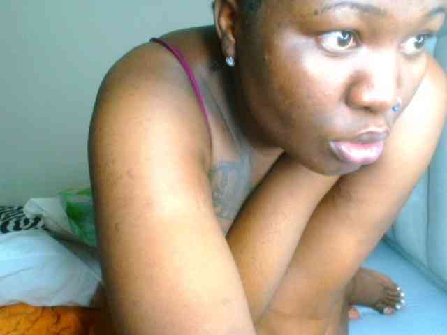 bustymelons69 webcam