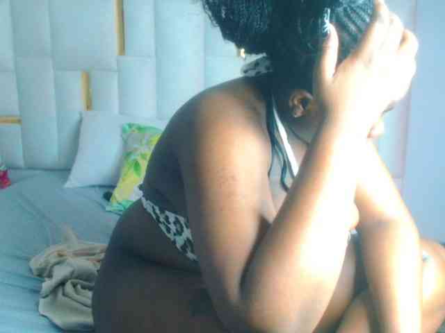 bustymelons69 webcam
