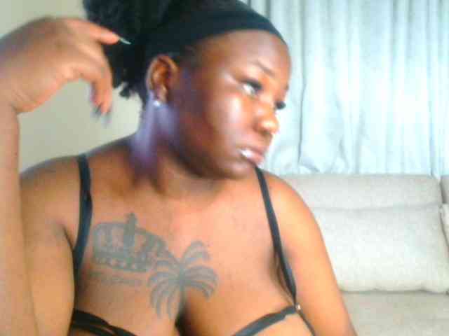 bustymelons69 webcam