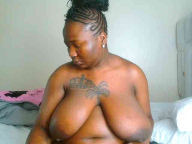 bustymelons69 webcam