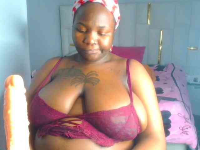 bustymelons69 webcam