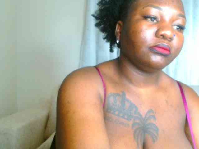 bustymelons69 webcam