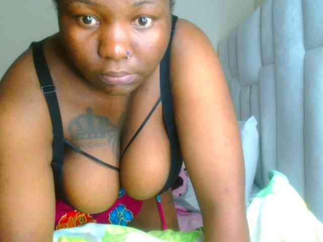 bustymelons69 webcam