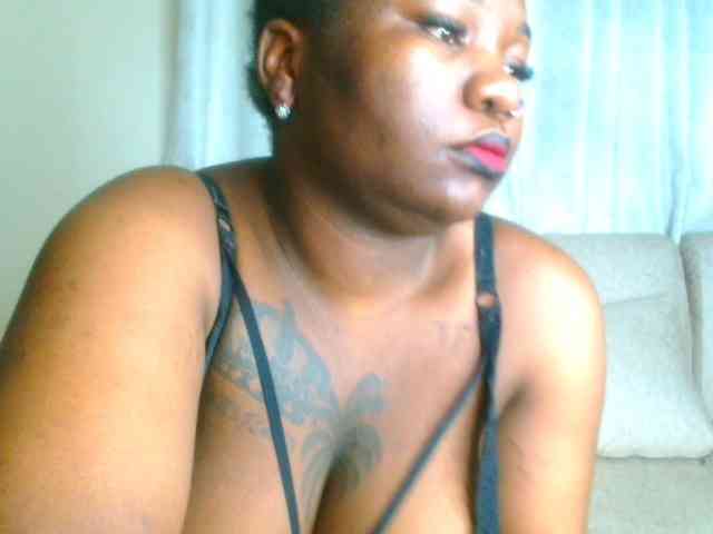 bustymelons69 webcam