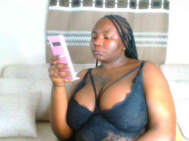 bustymelons69 webcam