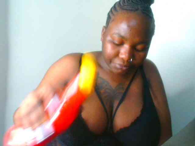 bustymelons69 webcam