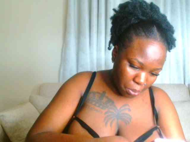 bustymelons69 webcam