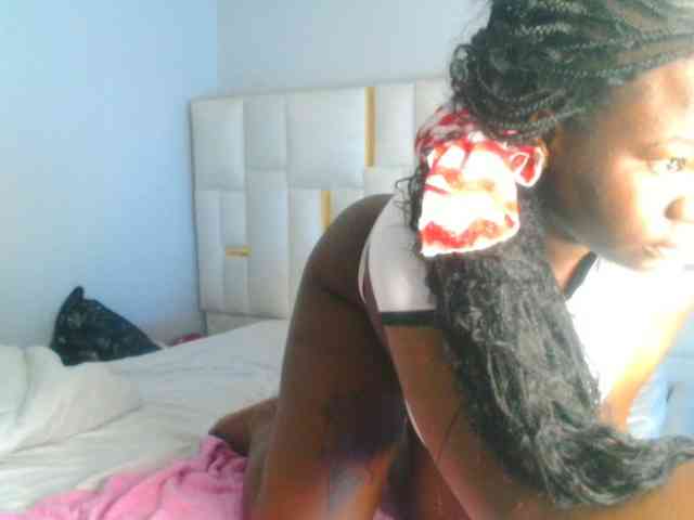 bustymelons69 webcam