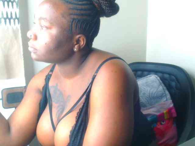 bustymelons69 webcam