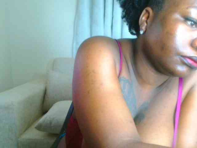 bustymelons69 webcam