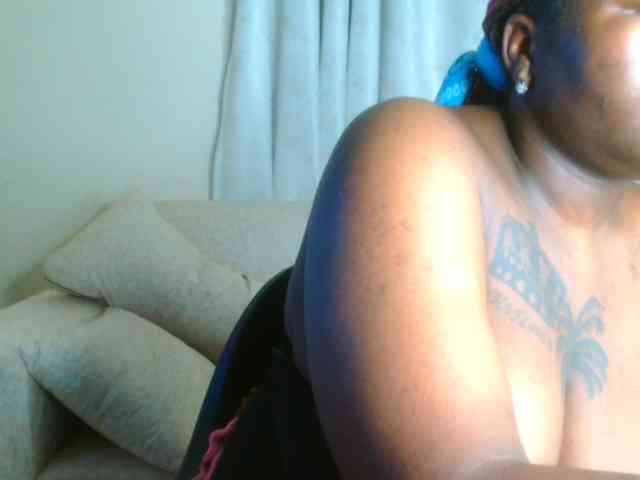 bustymelons69 webcam