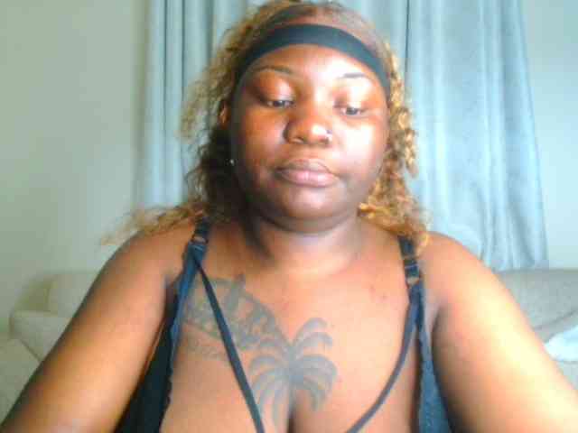 bustymelons69 webcam