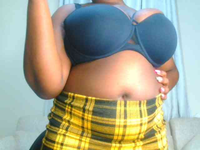 bustymelons69 webcam