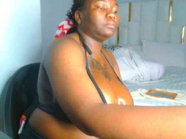 bustymelons69 webcam