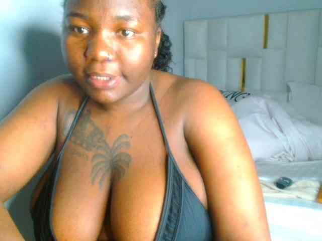 bustymelons69 webcam