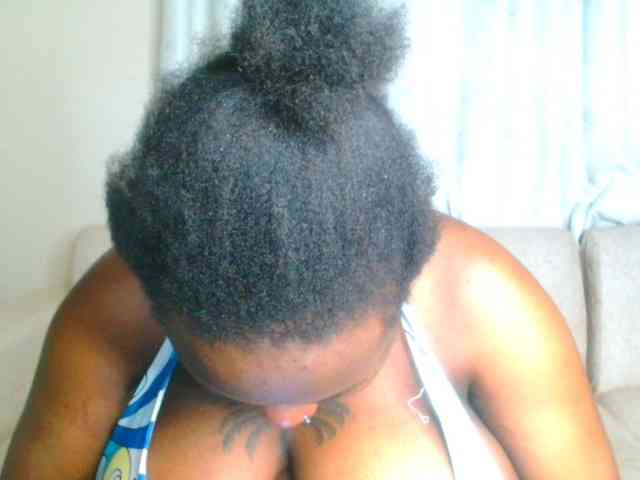 bustymelons69 webcam