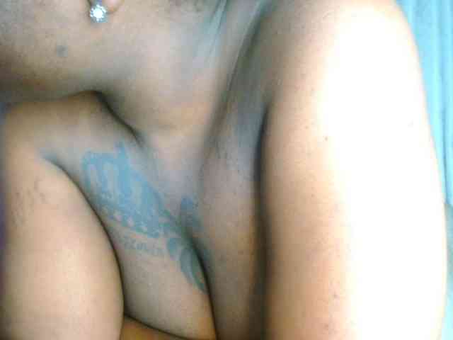 bustymelons69 webcam