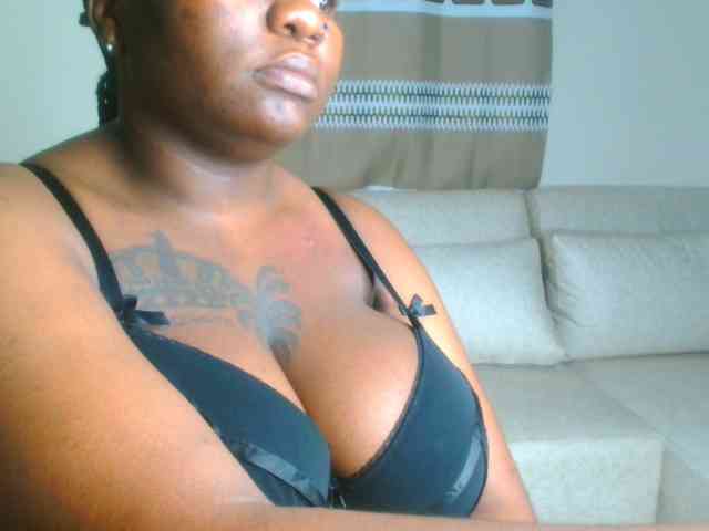 bustymelons69 webcam