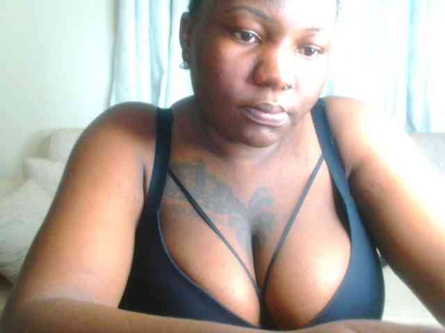 bustymelons69 webcam