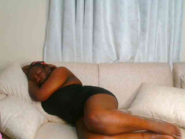 bustymelons69 webcam