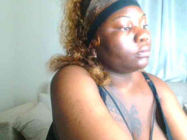 bustymelons69 webcam