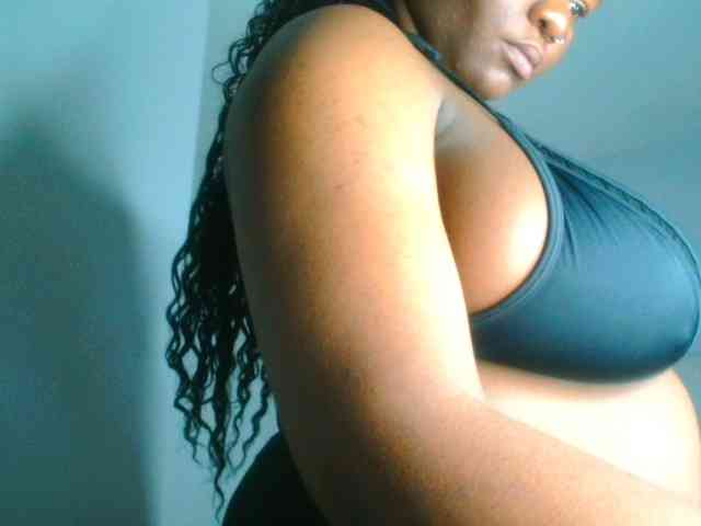 bustymelons69 webcam
