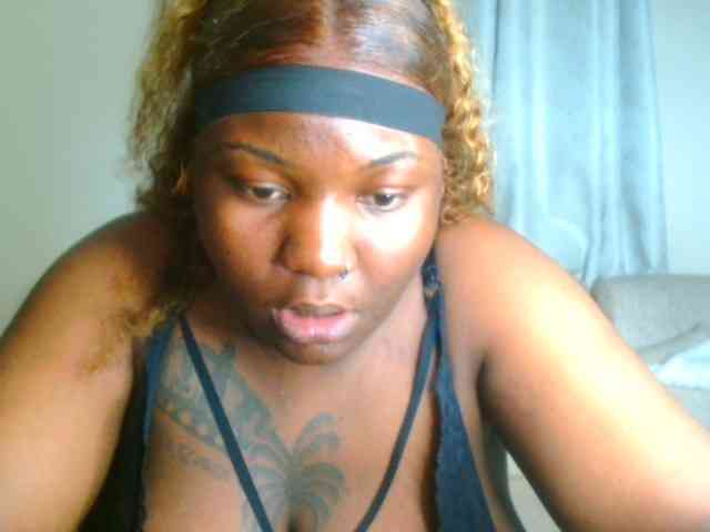 bustymelons69 webcam