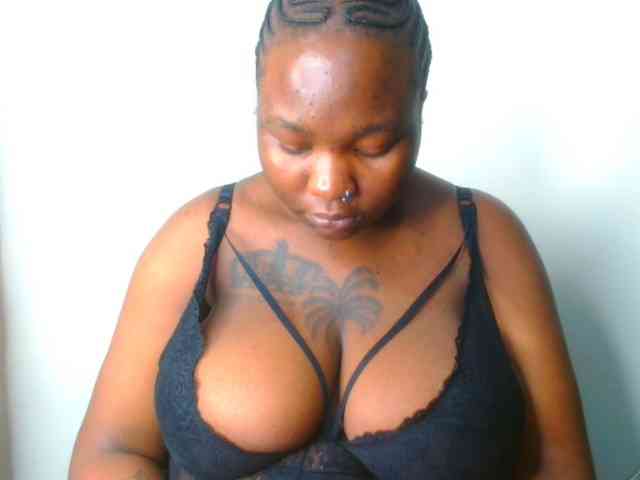 bustymelons69 webcam