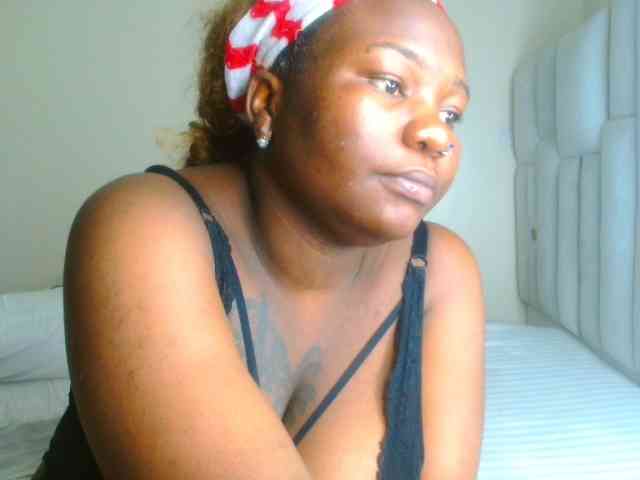 bustymelons69 webcam