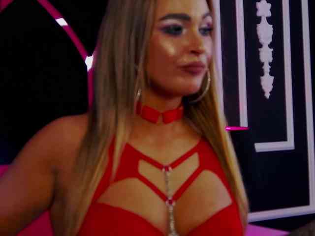 AlexxaBlaze webcam