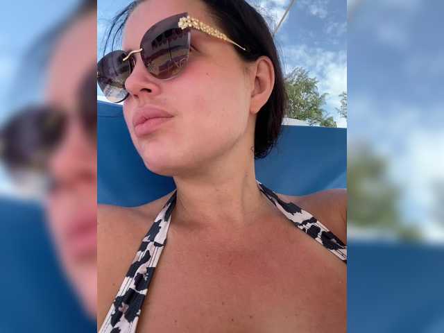 Nastya007ru — Hello)) no nude)) All tokens to the general chat. The best way to show love and compliments is with TOKENS )))@total for survival in the tropics @remain for survival)))))