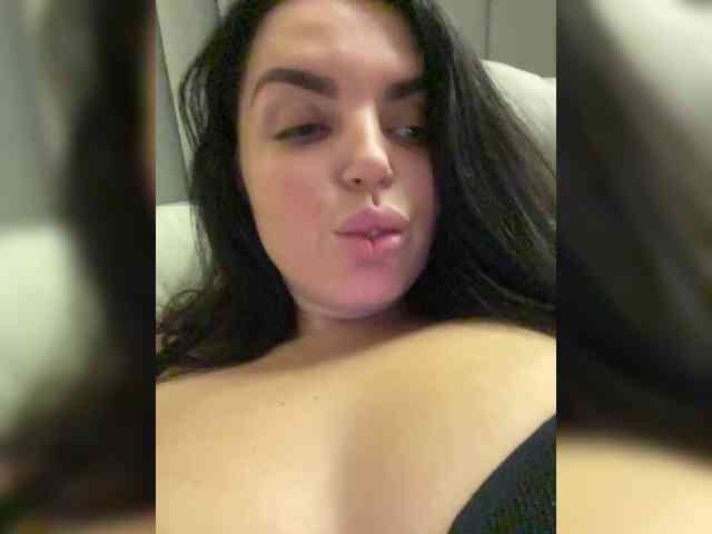 SecretVibe webcam