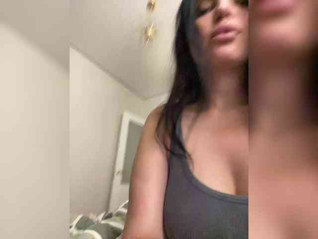 SecretVibe webcam