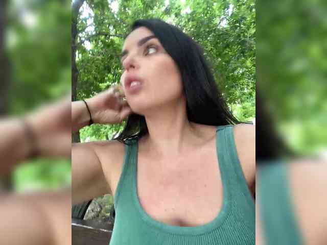 LyaLya_Nastya webcam