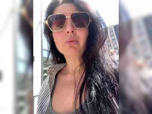 LyaLya_Nastya webcam