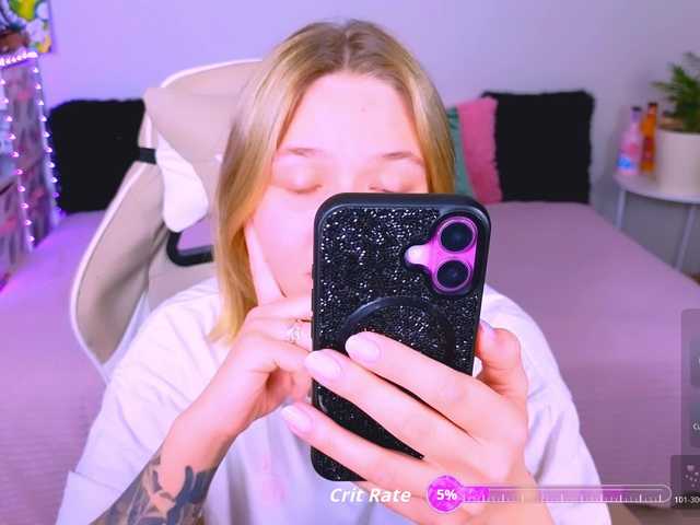 WhiteSoul's BongaCams show and profile