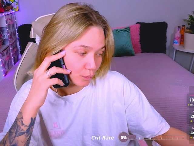 WhiteSoul's BongaCams show and profile