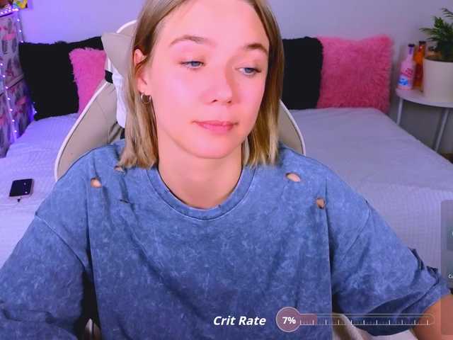 WhiteSoul live cam profile