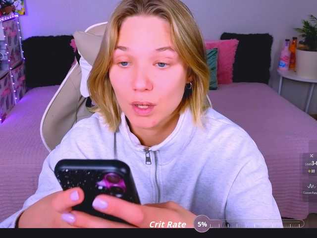 WhiteSoul's BongaCams show and profile