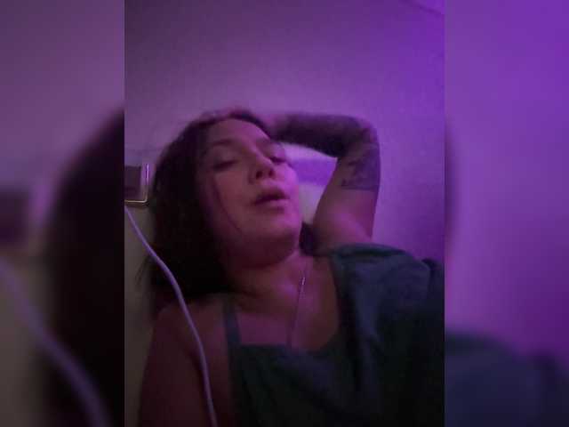 WhiteSoul's BongaCams show and profile