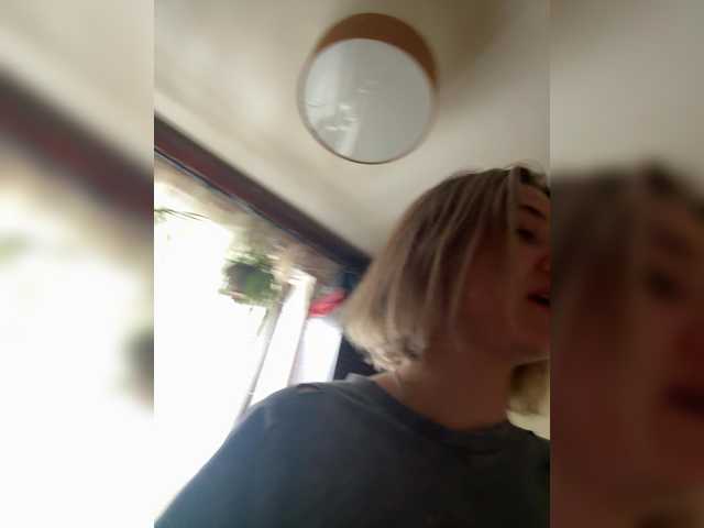 WhiteSoul's BongaCams show and profile