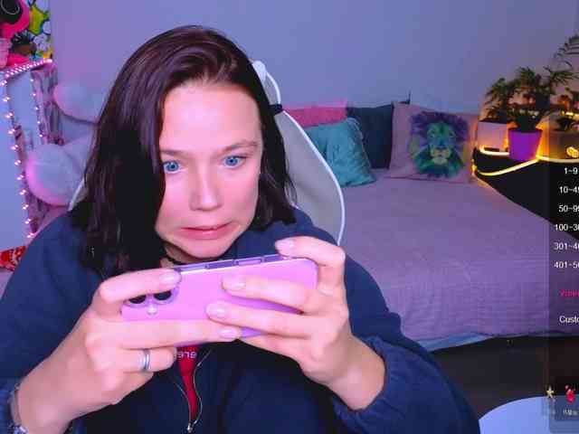 live on webcam WhiteSoul
