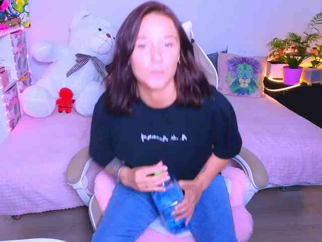 WhiteSoul webcam