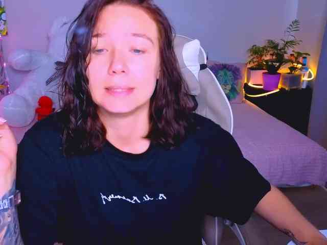 WhiteSoul webcam