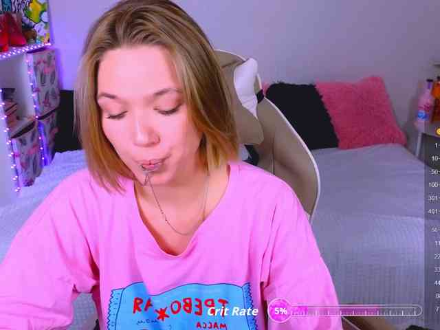 WhiteSoul Live Webcam on BongaCams