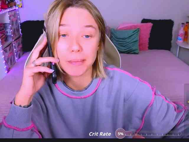 WhiteSoul Live Webcam on BongaCams