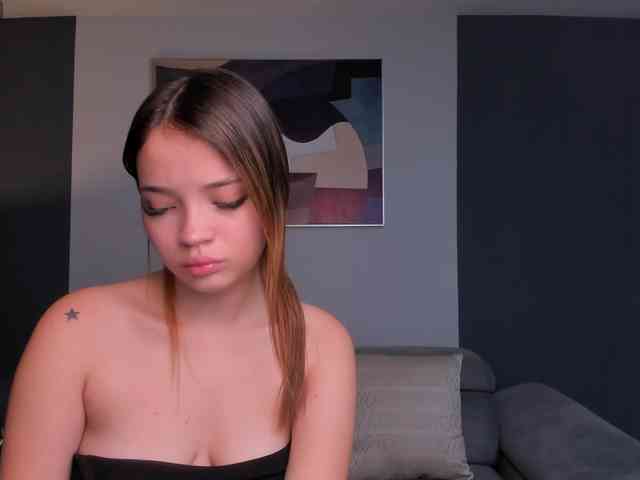 videochat random VictoriaVixen1